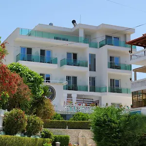 https://hotel-eksamilia.albaniahotels.org