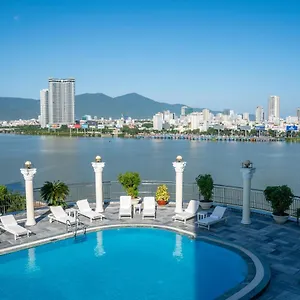 https://green-plaza-danang.dananghotels.net